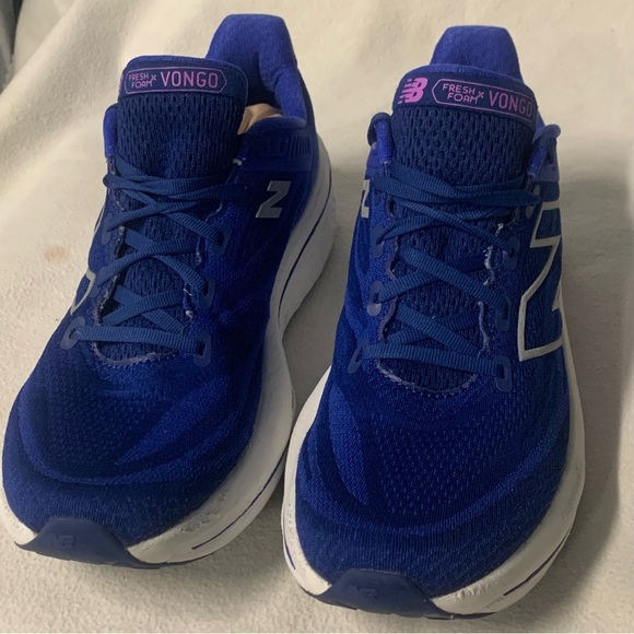 New Balance Fresh Foam X Vongo V6 Running Shoes Womens Sz 11 Mens 9.5 Sneakers - Picture 1 of 13